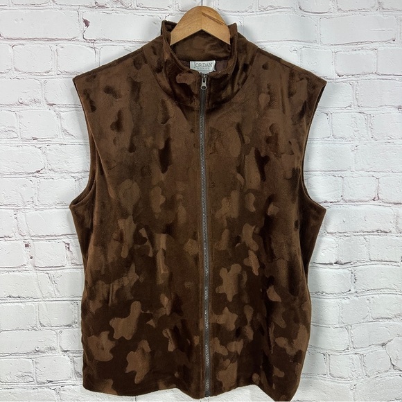 Women’s plus size Vest 1X Brown Full Zip Front Sleeveless Faux Fur Burnout - Picture 3 of 11